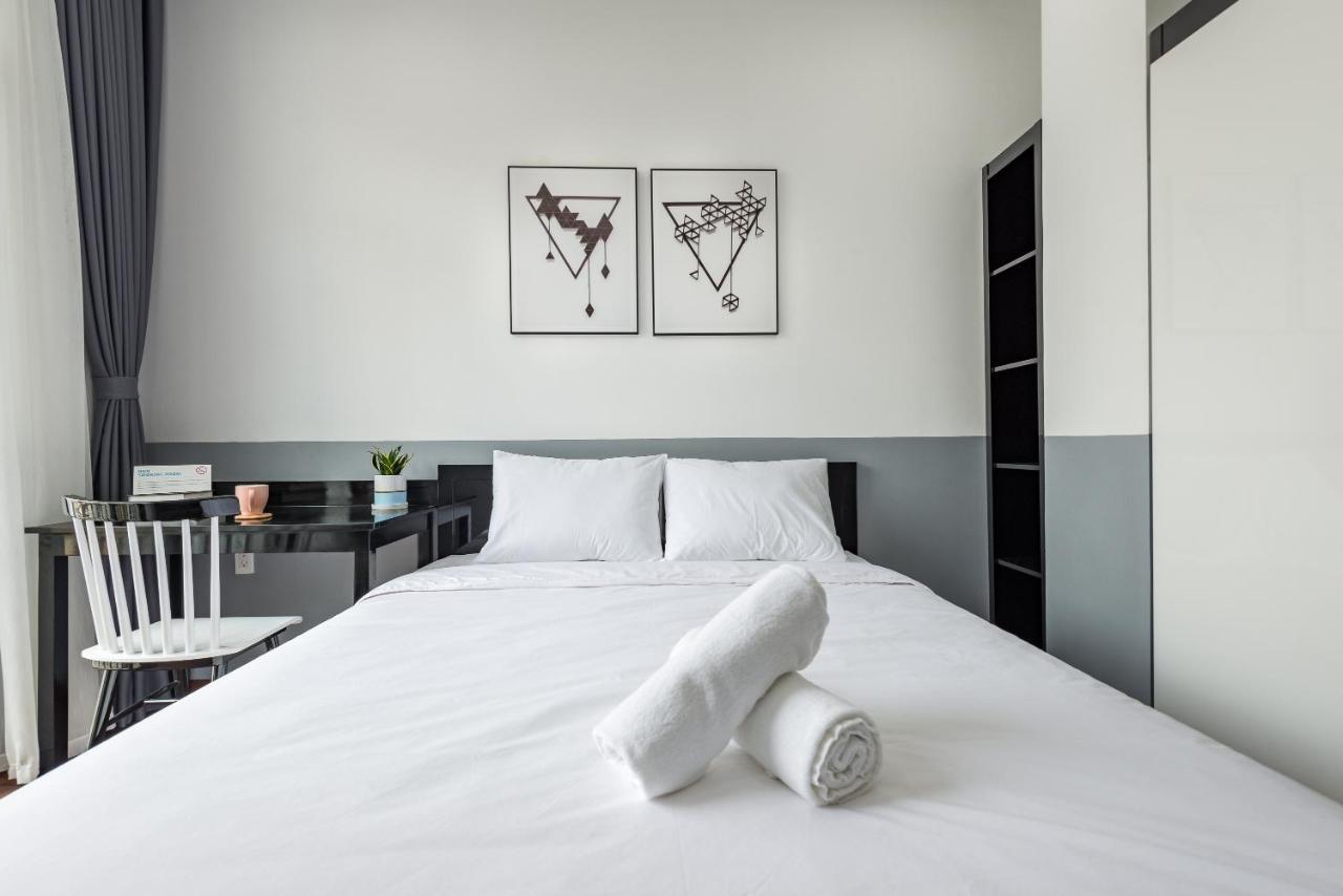 Cozrum Homes The Gallery Residence Cidade de Ho Chi Minh Exterior foto